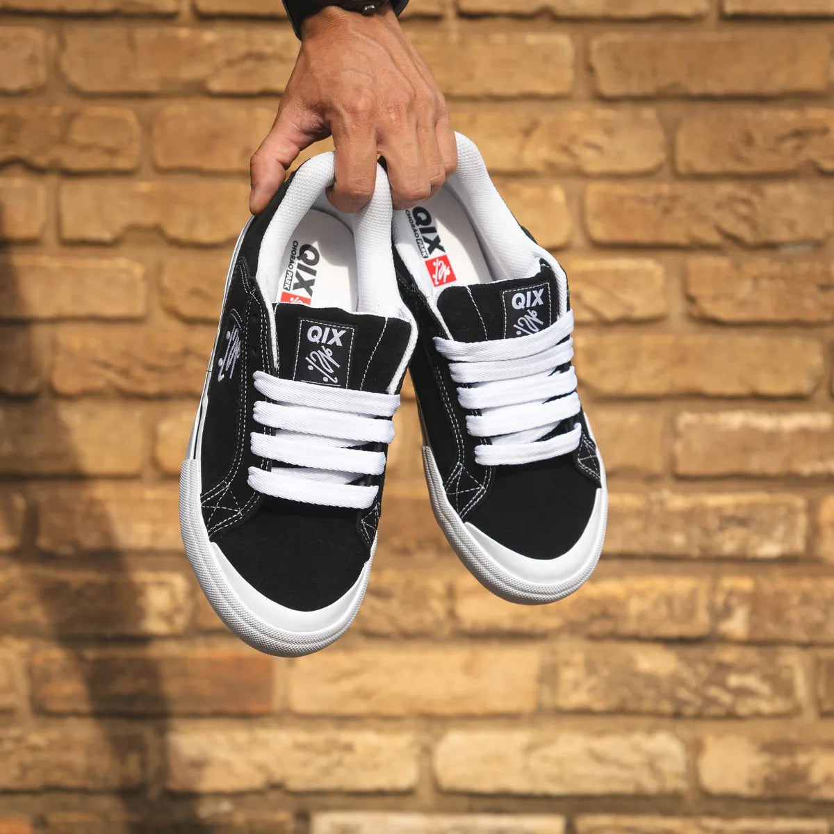 Tênis URBANEXY Park Preto & Branco – Masculino e Feminino